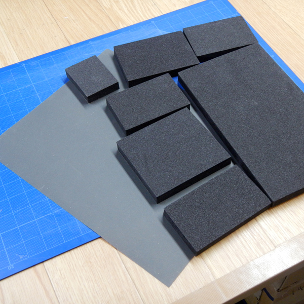 切って使えるサンディングブロック(硬質ウレタン製) 耐水紙やすり付き